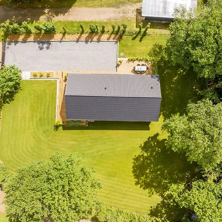 Skip - 300m To The Fjord By Interhome 펜션 *